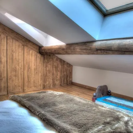 Chalet Manggis, 1650 Courchevel